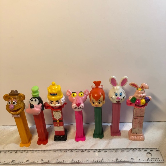 Lot Of 7 Vintage Pez Dispensers Pebbles Fozzie Pink Panther Bunnies - Picture 9 of 11